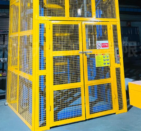 集安货梯可以安装在室外吗